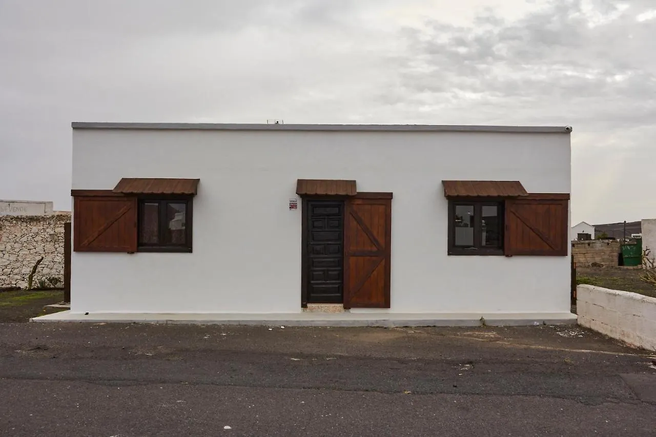 Las Casitas Masdache Tías 0*,  Spagna